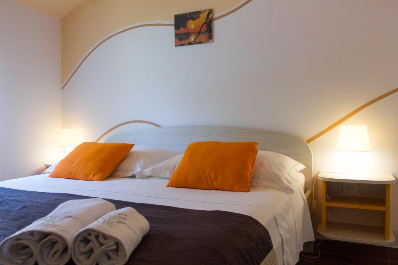 Apartment Jasna Mali Losinj Exterior photo